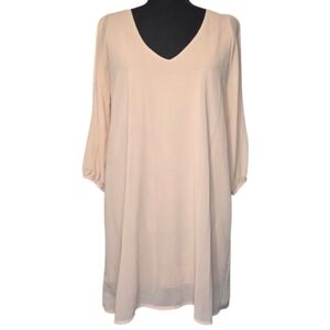 Lulu's Women's Soft Blush/Nude Pink Shift Dress V-neck 3/4th Slit Sleeves Size S
